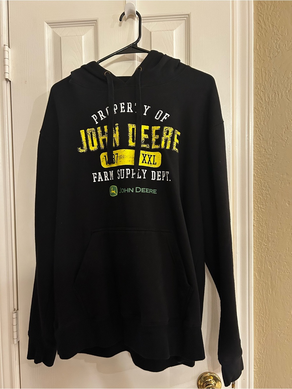 NWOT John Deere Property of Farm Supply Dept. Hoodie Sweatshirt Mens Size Large